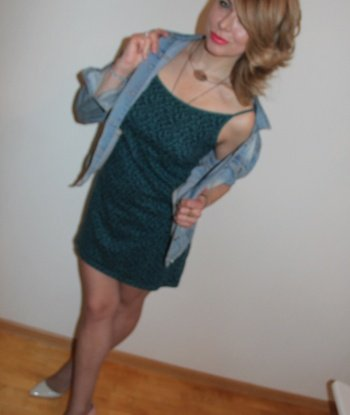 Очаровательная и игривая девушка поможет тебе расслабиться и забыть обо всех проблемах. Воплотим все твои фантазии в жизнь. Звони, не пожалеешь! 2778, 42 года